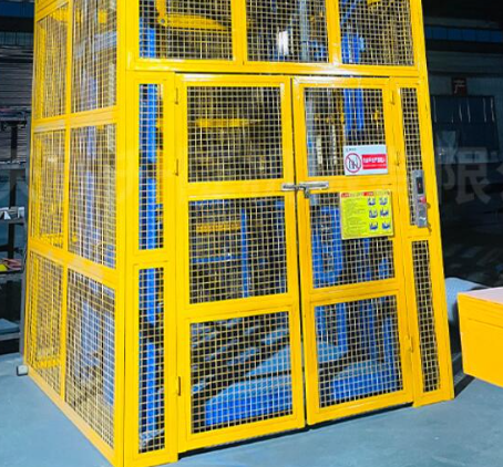 双河货梯可以安装在室外吗