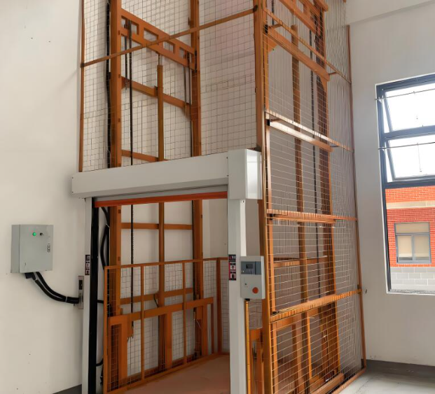 双河升降货梯是特种设备码